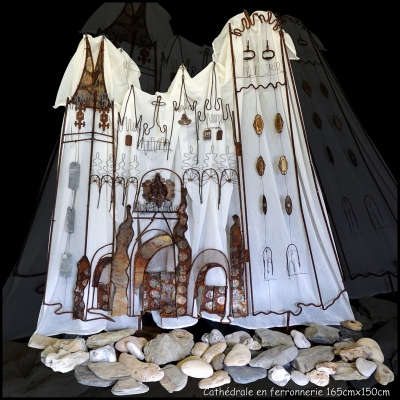 CATHEDRALE EN FERRONERIE