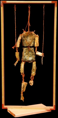 TOUT NE TIENT TOUJOURS A UN FIL